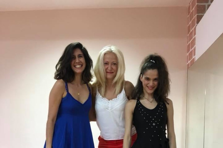 Πραγματοποιήθηκε σήμερα μια ξεχωριστή παράσταση για τα παιδιά μας!!!